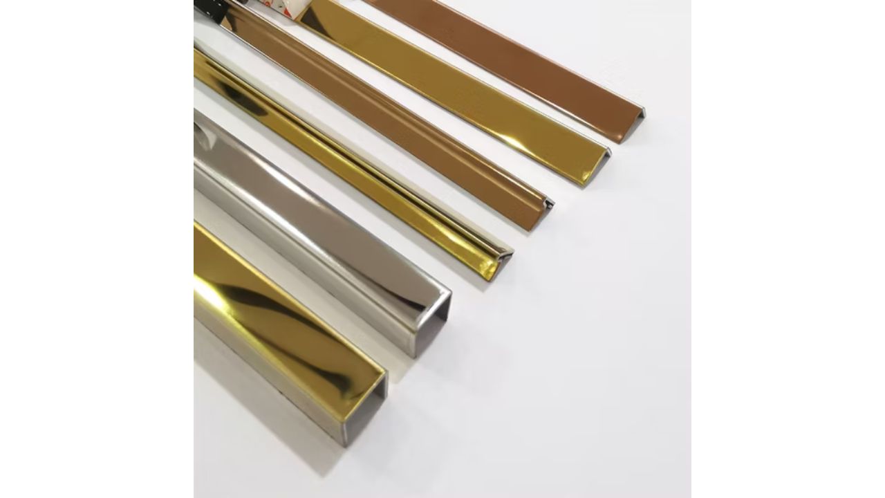 Rose Gold and Champagne Gold (Color Aesthetic Use)